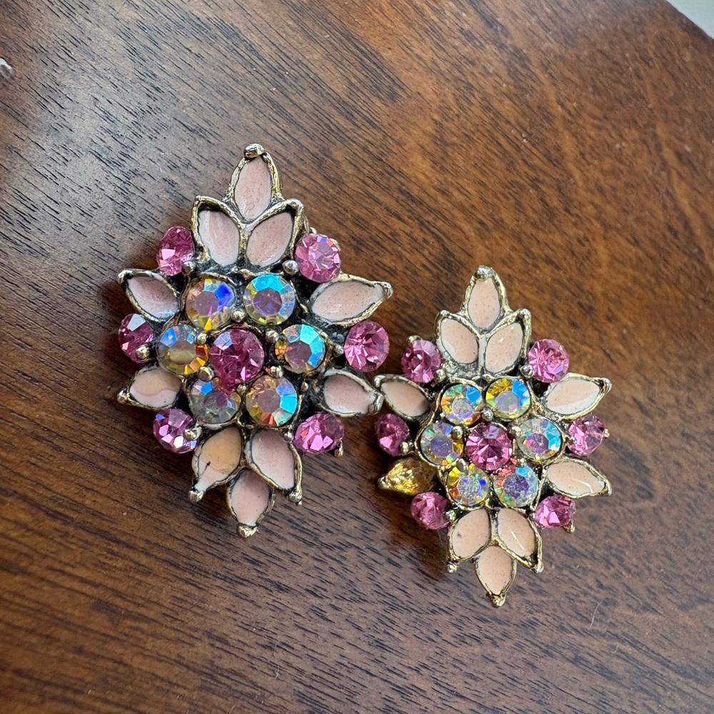 Radiant Pink and Gold Aurora Borealis Starburst Earrings